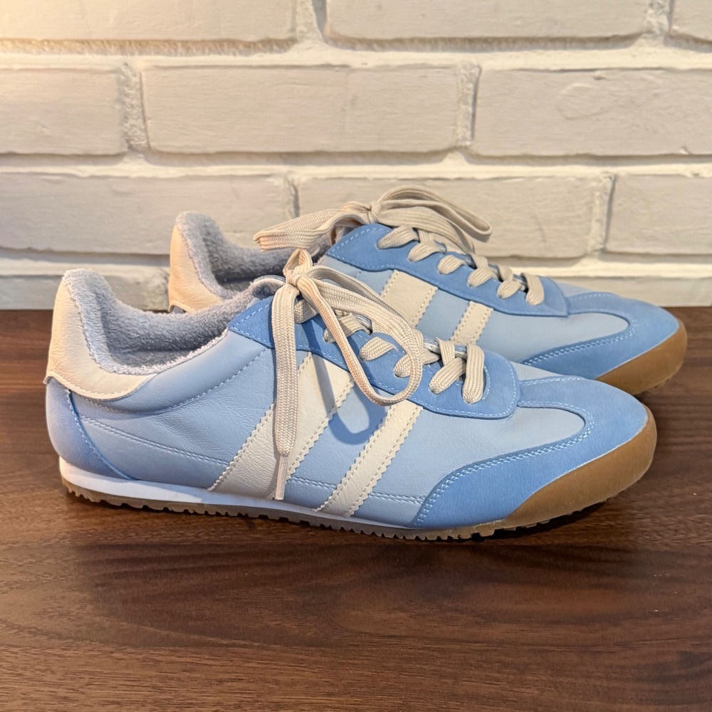 Dolce Vita Womens Retro Jogger Sneakers Light Blue Cream Leather Suede Gum Sole